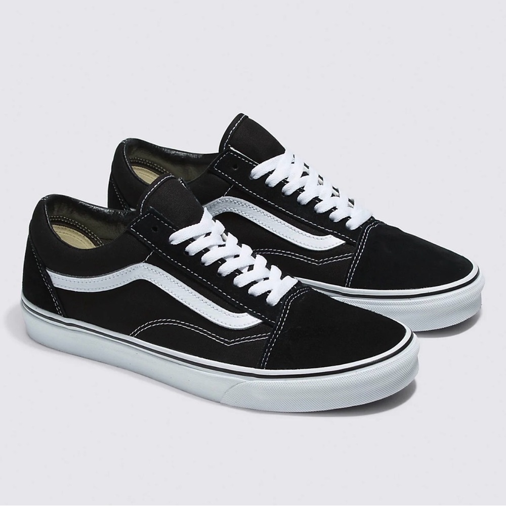 Vans Monochrome Lace-Up Shoes
